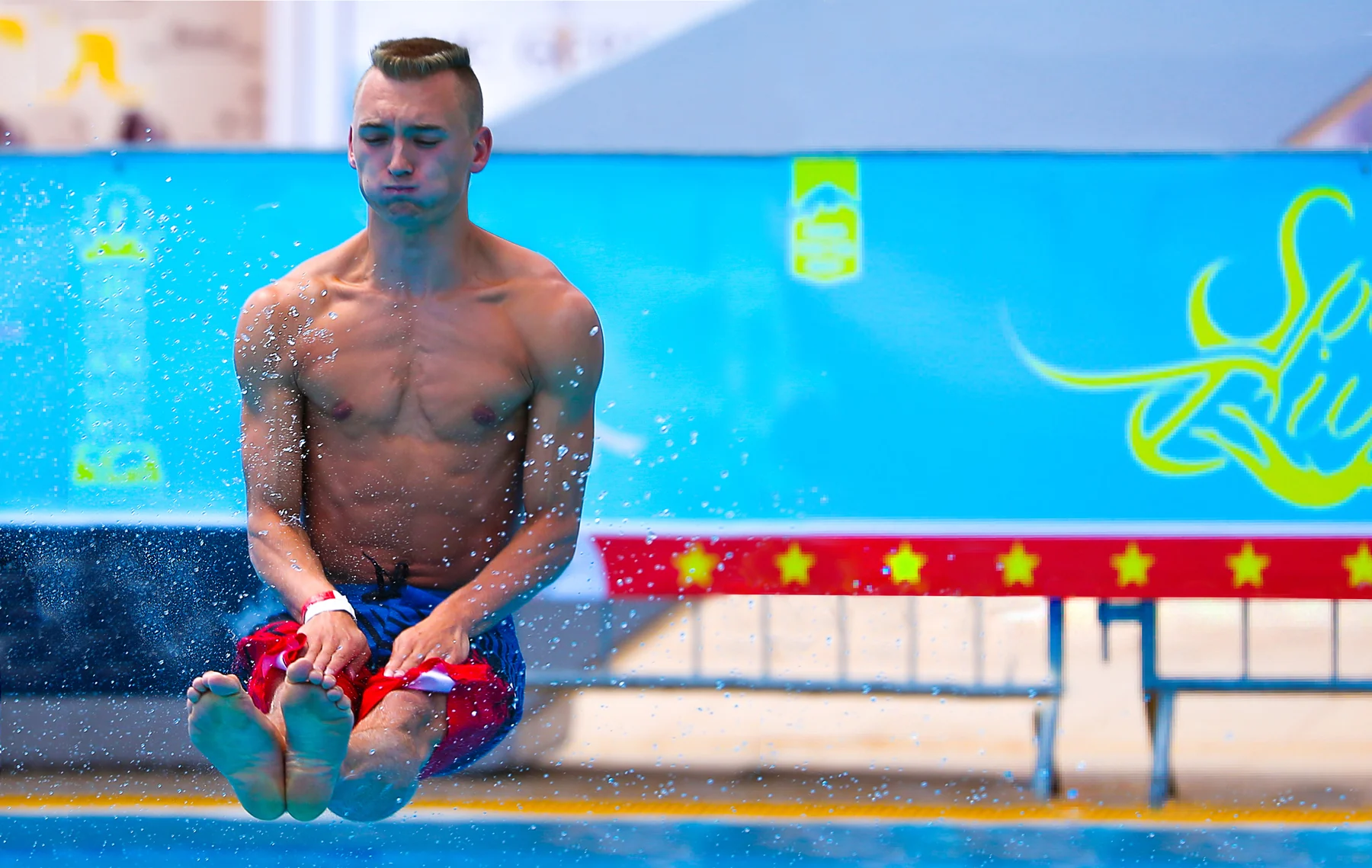 Malte Kruse diving. Landscape archive image, 2017.