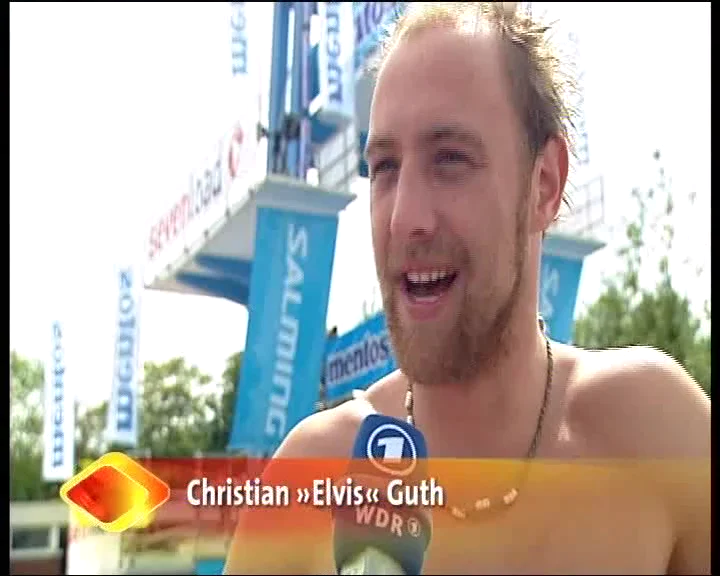 Filmstandbild: Christian Elvis Guth im Brisant-Beitrag aus Essen.