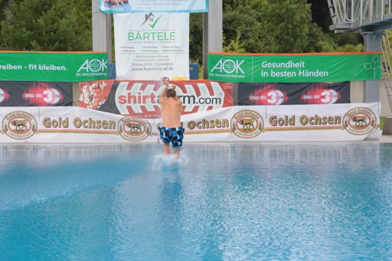 Ankunft im Wasser.